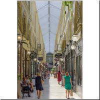 Paris, Passage Choiseuil 01.jpg